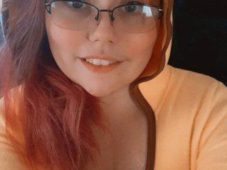 CurvyGina