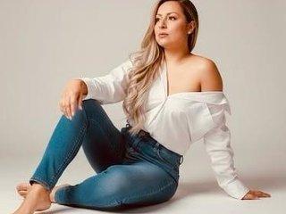 DARLA_ROMANOF