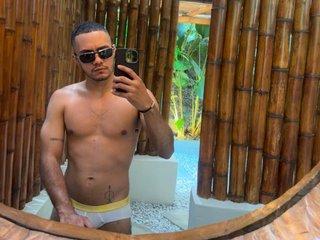 Dusan_grey77