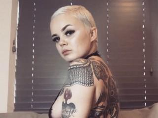 ElleBeltrainBabestation