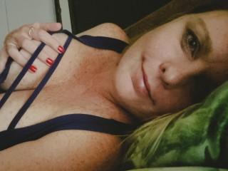 FoxiAnnie