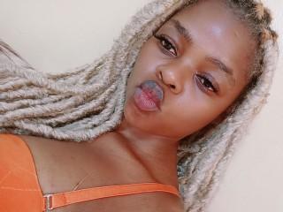 Freakygirl22