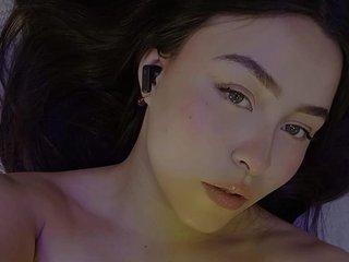 HannaCollins_18