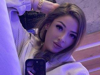 Izza_Bella