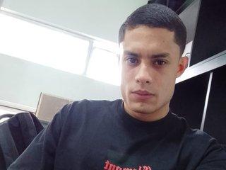 JUSTIN_WYATT20
