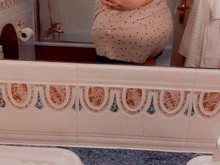 Jade_Curves