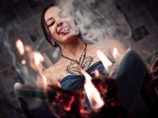 Kitty_ravee