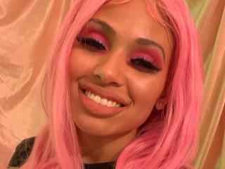 LiaNicole