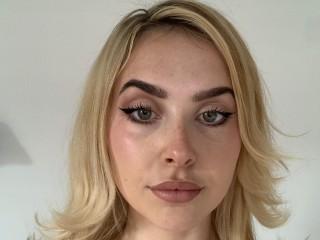 LilyWolsleyBabestation