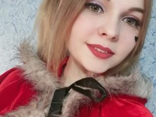 LittleBitch33