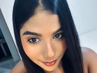MadissonQueen26