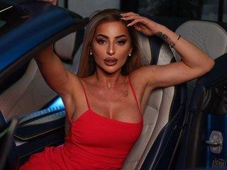 MissEmaDevine