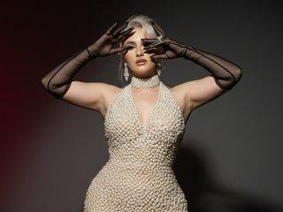 MissLauraSteele