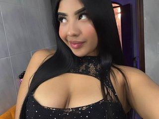 NaomyGyal