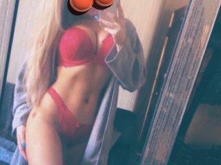 NaughtyhousewifexXx
