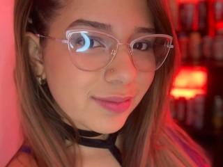NicoleJones19