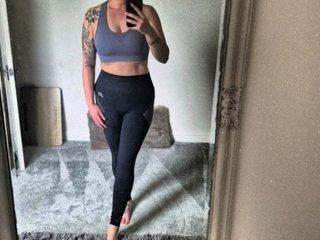 PoppyPinkX