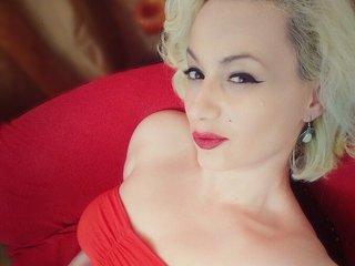SexxyRedLips