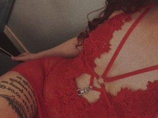 SexySkylarx