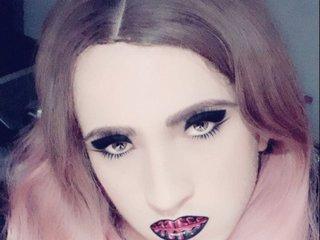 SissyTee
