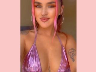 SweetRedHeadLola