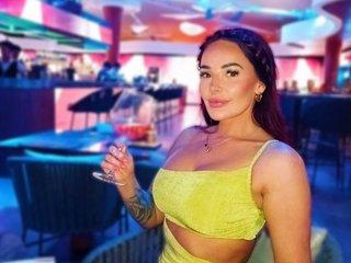 WILD_ENHANCED_MILF_UK