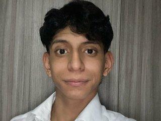 Zetto_bigcum