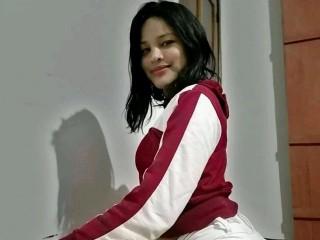 amaliahot21