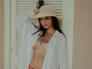 nikkilaurent