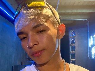 tonny_hot