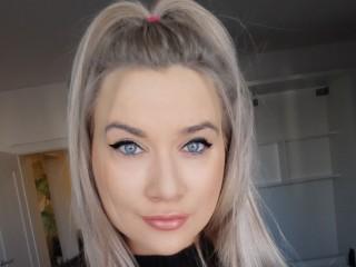 xChloeBae