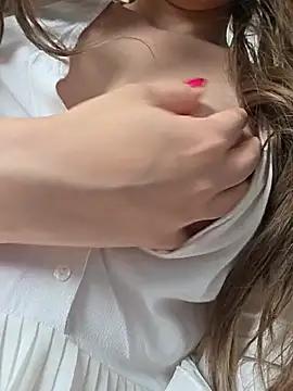 -AngelLena-