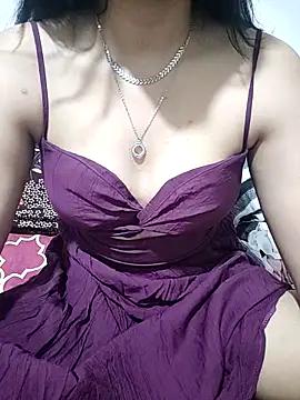 AASHNA6547