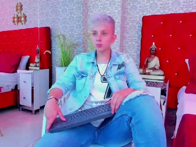 AAronftm_
