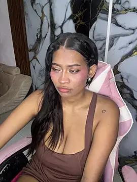 ALISSA_SMITH_