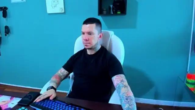 Adamtattoo_