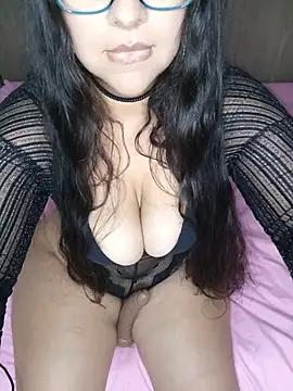 Aishah_kiss