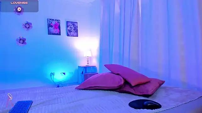 Alana-Fox_