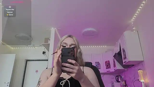 Alena_dubai_