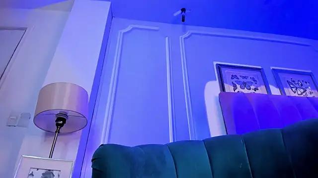 Alexa_fox669
