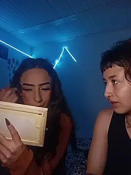 AlexxaAndRileyy