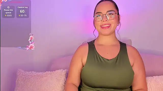 Amalia_Bennet