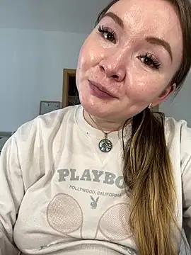 Amalie_Smith