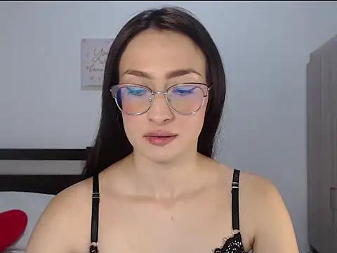 AndraCyruss_