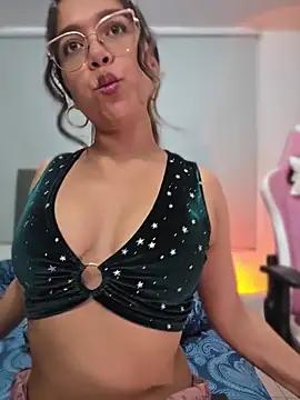 Andrea-Queen