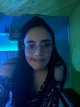 Andrea_pink10