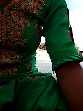 Aneeta-85