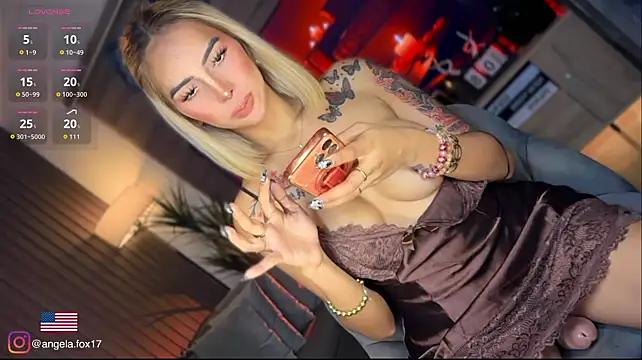 Angela_foxx