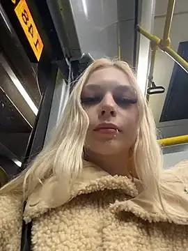 AngelinaTous