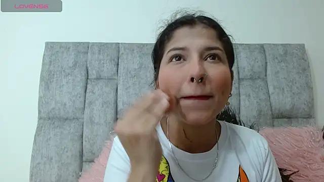 Anitta_Edwars